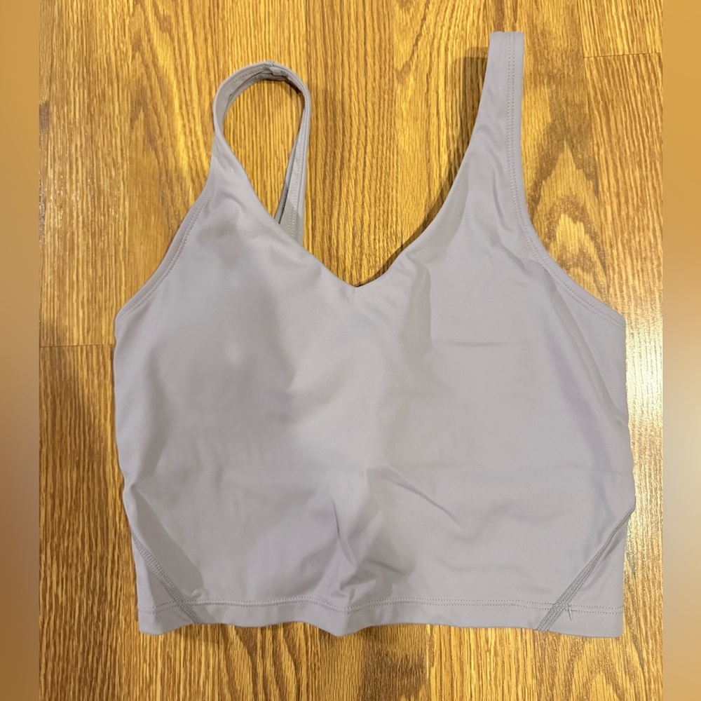 Elegant Lilac Women's Crop Top Sports Bra